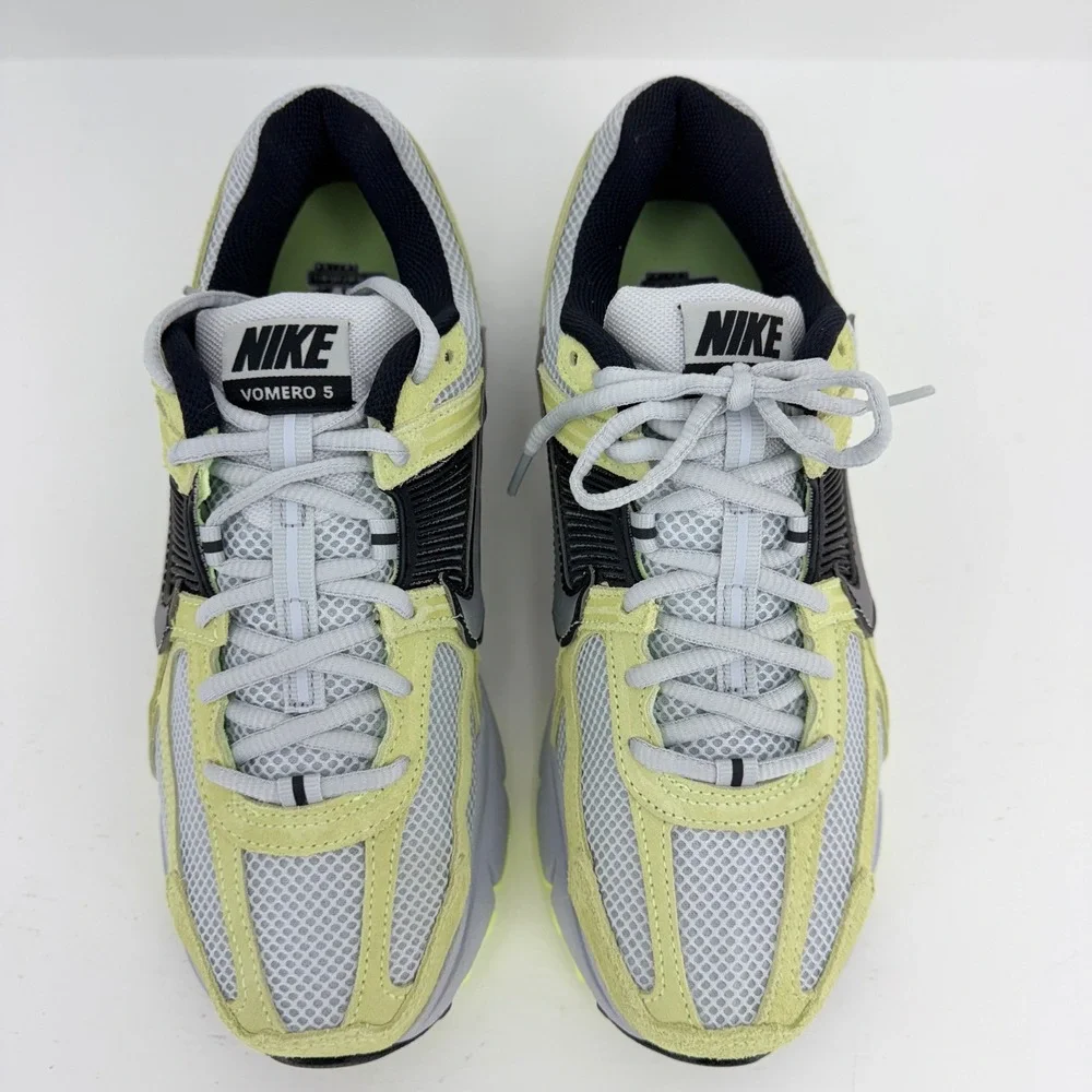 Nike‎ Zoom Vomero 5 Mens 7.5 Barely Volt Platinum HF1553-700 Excellent Running